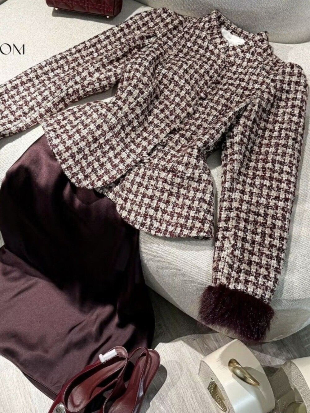 Stand Collar Tweed Jacket Elegant Long Sleeve Faux Fur Cuffs Coat Spring New